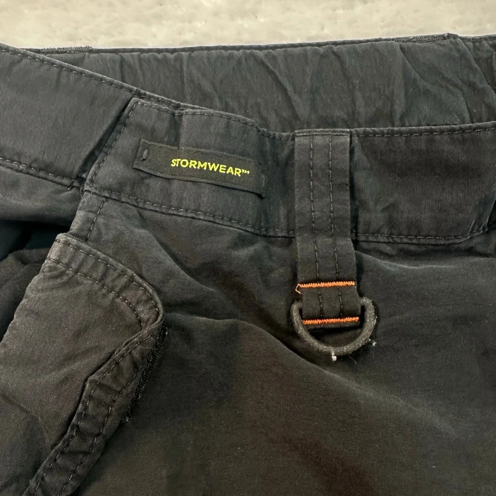 M&S‎ Collection Active Mens 32 Black Stormwear Cargo Shorts Regular Fit